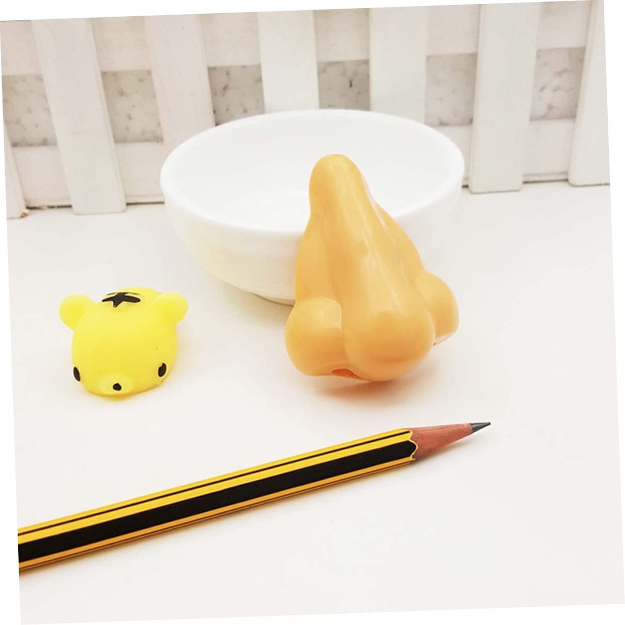 Tofficu 12 Pz Temperino Creativo Premia i Giocattoli Per Bambini Temperamatite Scolastico Giochi Per Bambini Temperamatite Creativo Giocattoli Materiale Scolastico Yellow
