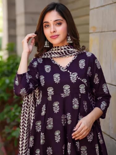 Image of Pinkmint Women's Cotton Blend Indigo Printed Printed Kurta with Pant & Dupatta