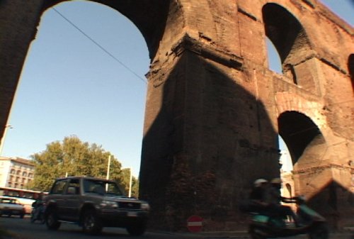 Vista 5 de ROME CAPUT MUNDI (Capitol of the World). 2 DVDs One for the History (58 Min) One for your own step-by-step Walking Tour of Rome (50 Min) with a