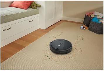 iRobot Roomba 692 Robot Aspirador con conexión Wi-Fi, Sistema de Limpieza en Tres Fases, Sugerencias Personalizadas, Compatible con tu Asistente de Voz, Color Negro1