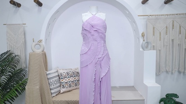 Watch Semi Formal Dresses on Amazon Live