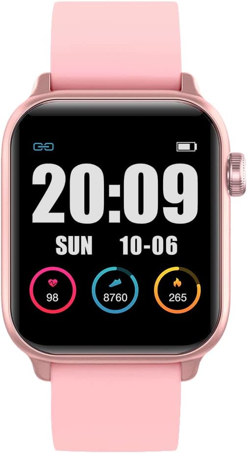 Quddiem view of the XPLORA XMOVE Activity Tracker displaying the time and battery icon, indicating charging or full battery.