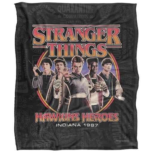 Stranger Things Héroes de Hawkins Manta Ultrasuave de Tacto Sedoso 152 x 127 cm | Ya disponible en tu tienda friki favorita! En mundofriki.es!