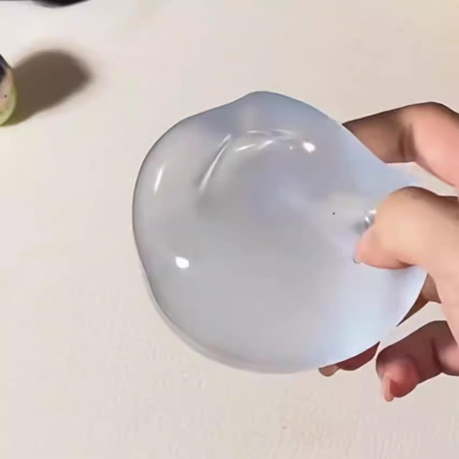 Kulka do squishies z oleju kokosowego, 6 cm, ręcznie wykonana, wyciskana piasek, kleista, nieprzylepna, wielokrotnego użytku, idealna do pracy, nauki, podróży