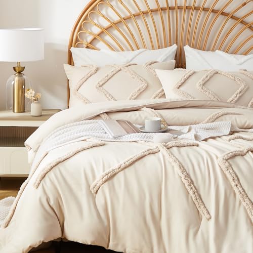 Image of Cupocupa 3-Piece King Size Comforter Set - Beige Bohemian Tufted Lightweight Jacquard Bedding with 2 Pillow Shams for All Seasons