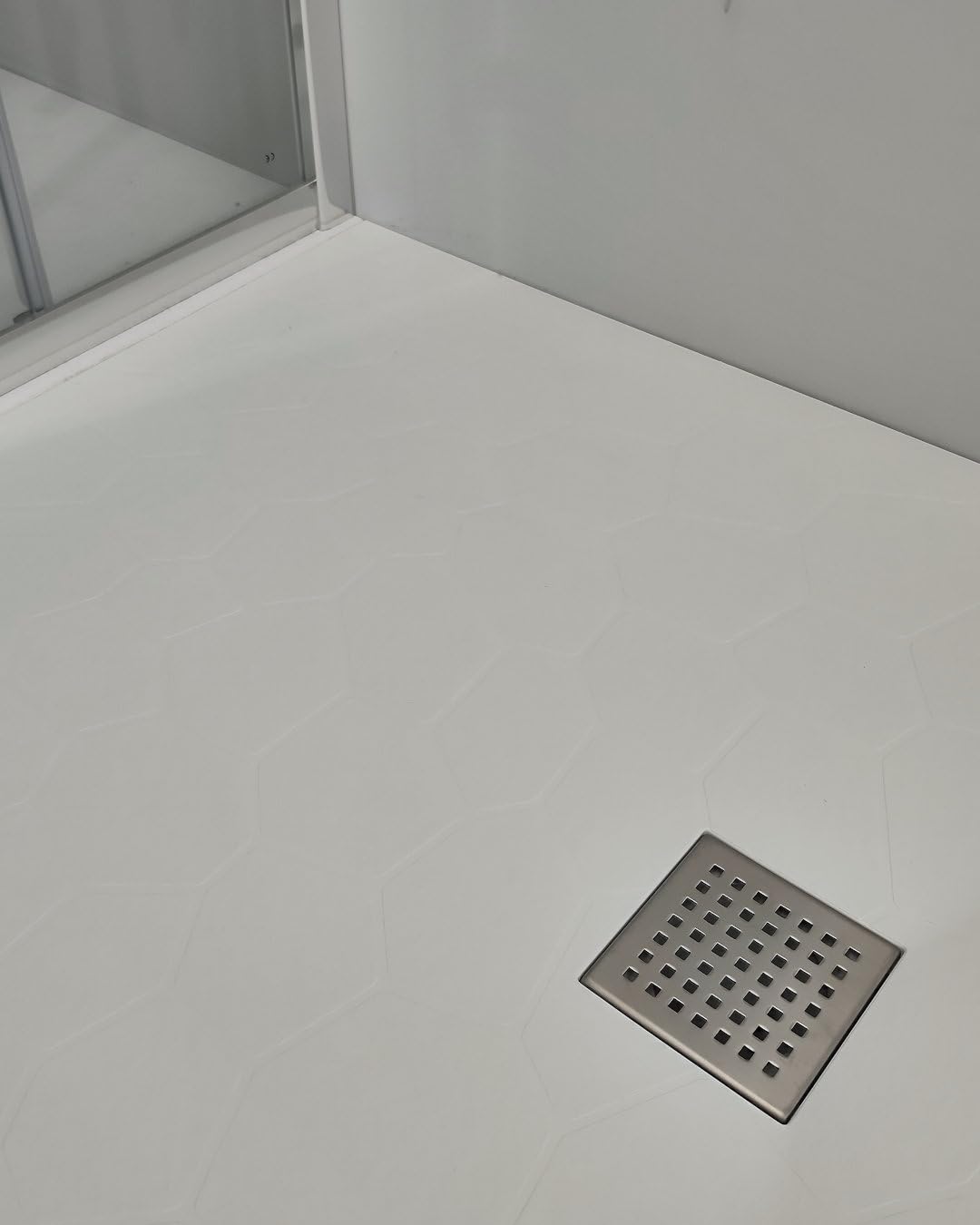Piatto Doccia 80x100x2.6 cm Bianco Effetto Pietra Rettangolare in SMC Riducibile con Kit di scarico