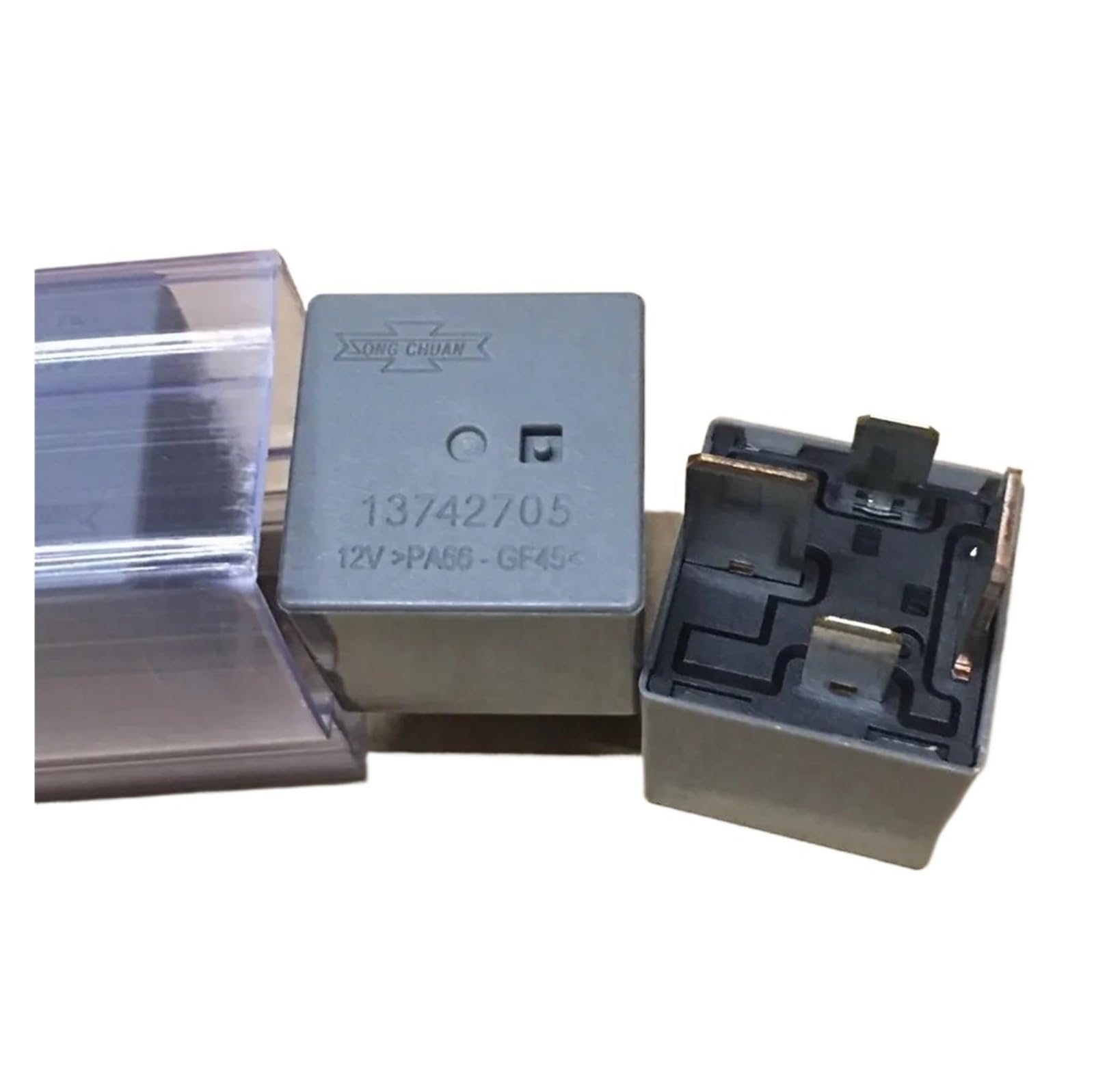 Relais 13742705 12V PA66-GF45 réparer panne allumage et ventilation habitacle