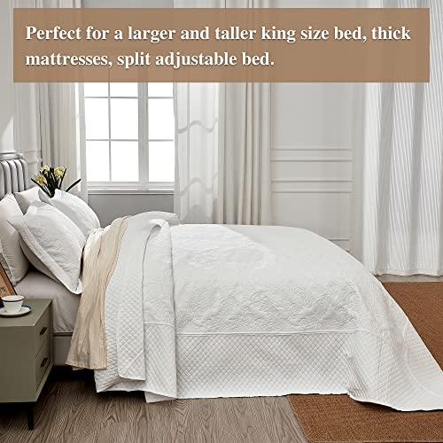 Image of ENJOHOS Oversized King Bedspreads 128x120, California King Quilt Sets, Extra Wide Large King Size Quilts for Bed, Lightweight Reversible Microfiber 3Pieces Cal King White Coverlet | california king bedspread white , Lightweight Reversible comforter set 3Pieces Cal King Oversized Coverlet