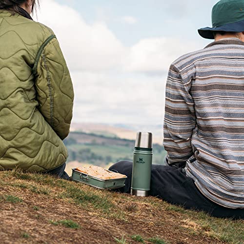 STANLEY 1913 The Useful Classic Box 1.2L - Dishwasher Safe - Stainless Steel Lunch Box - Stackable Sandwich Box - BPA-Free - Secure Closure - Hammertone Green