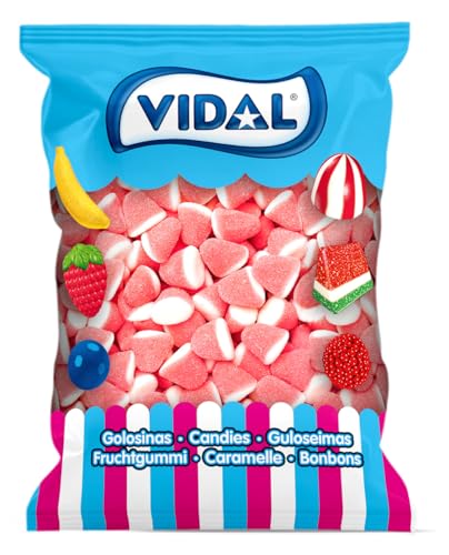 Vidal Golosinas. Besos Azúcar Fresa-Nata. Caramelos de goma en forma de besitos con delicioso sabor a fresa y nata, recubiertos de azúcar. Colores rosa y blanco. Sin gluten ni grasa. Bolsa 250 u