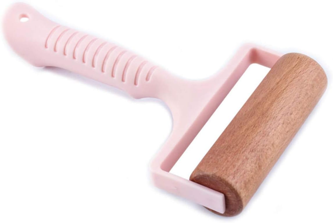 mattarello in legno per la cottura al forno