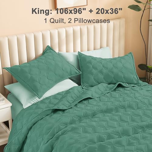 Image of Litanika King Size Quilt Bedding Set, Haze Green Summer Lightweight Soft Comforter Bedspreads & Coverlets, Boho Farmhouse Bedding Cover Bed Decor All Season, 3 Pieces (1 Quilt, 2 Pillowcases)