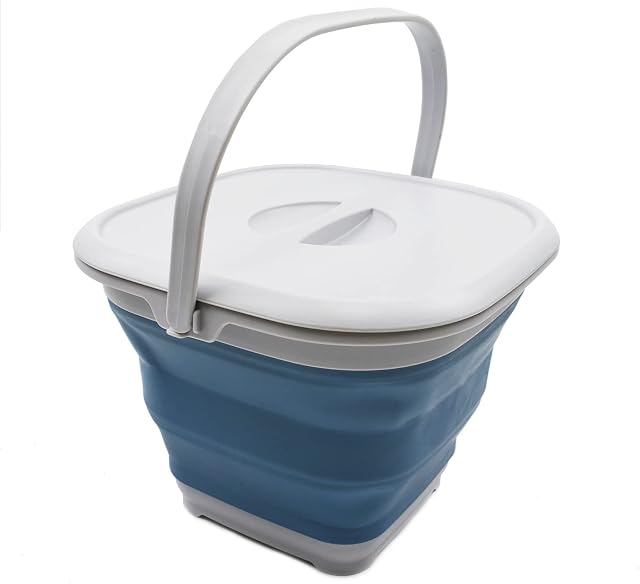 SAMMART 8.5L (2.2 gallon) Collapsible Square Handy Bucket with Lid / Foldable SquareWater Pail with Lid / Portable Tub with Handle and Lid. Size 31x31cm (Grey/Steel Blue, 1)