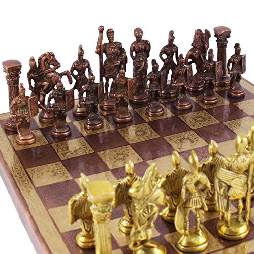 Jeu d'échecs en laiton avec pièces et boîte de rangement