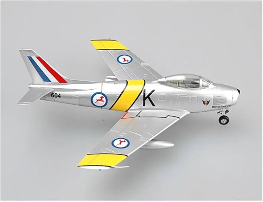 Amazon.co.jp: 飛行機模型飛行機おもちゃの飛行機模型 F-86F