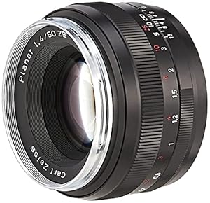 Carl Zeiss Planar T* 1,4/50 ZE (1677-817) Lens, Black, 48X71MM