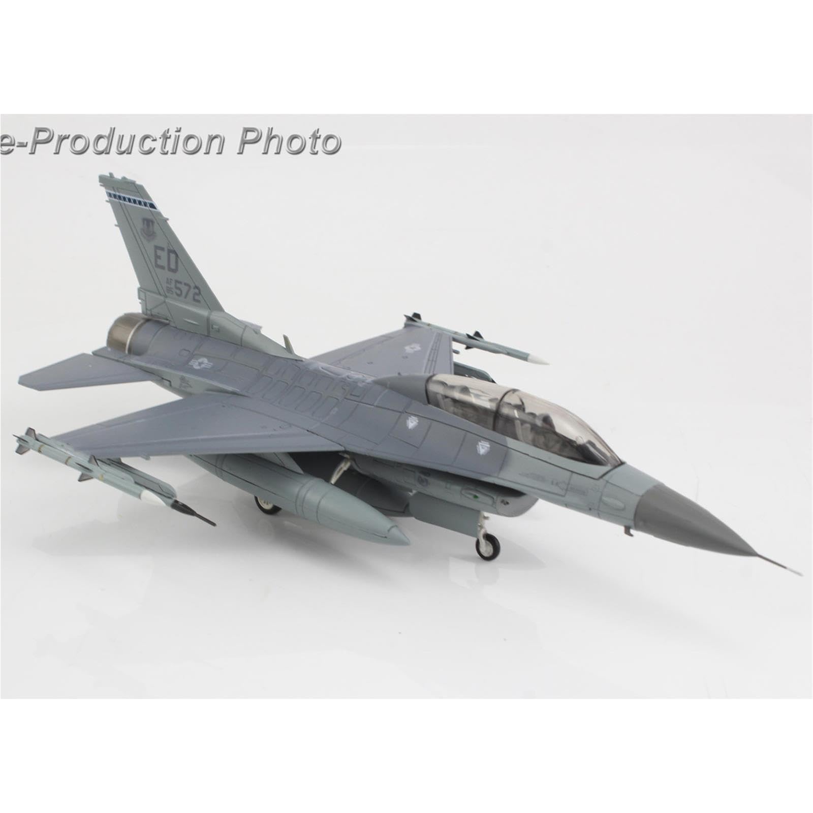 aerei a reazione Aereo da caccia F-16D in scala 1:72, 85-1572, Edwards AFB, 2024 regali per piloti