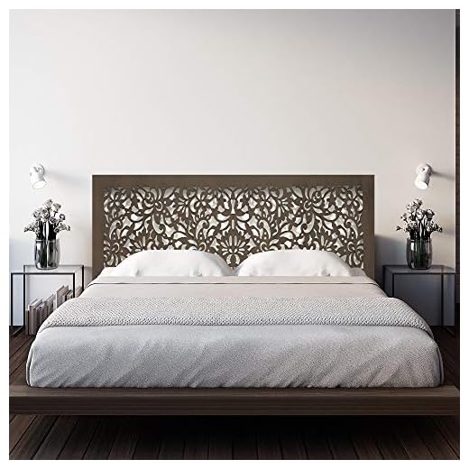 Cabecero de cama en madera Calada, para cama de 135cm. Fabricado artesanalmente en España- Varios tamaños y colores disponibles. Decorado a Mano- Modelo Mosaico 154 (Nogal, 145x80 cm)