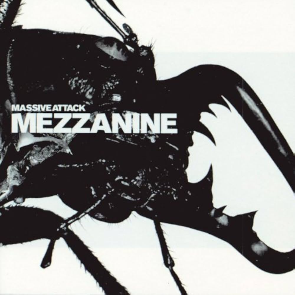 激レア90s MASSIVE ATTACK 1998年 MEZZANINE Mezzanine Import Edition by Massive Attack (1998) Audio CD