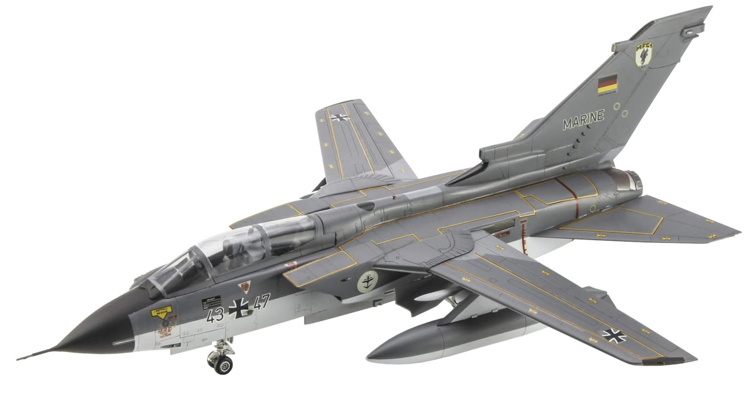 Hasegawa 2433 Model Kit, Multi-Colour