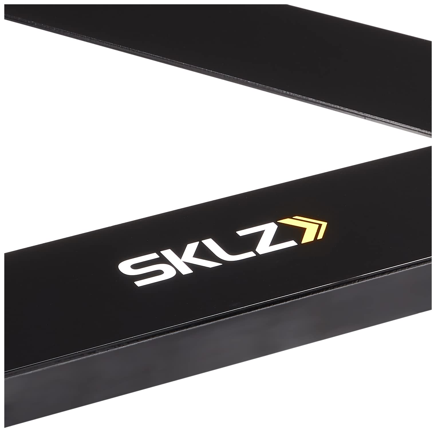SKLZ Triangolo di Passaggio per Hockey,Struttura in Acciaio Pesante,Migliora Tiri e Passaggi,56 cm per Lato,Adatto per Allenamenti su Ghiaccio,Cemento,Piastrelle,e Pannelli di Tiro - Nero