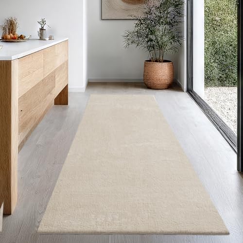 the carpet Relax - Alfombra Moderna y mullida de Pelo Corto, para salón, Parte Inferior Antideslizante, Lavable hasta 30 Grados, Muy Suave, Beige, 80 x 300 cm