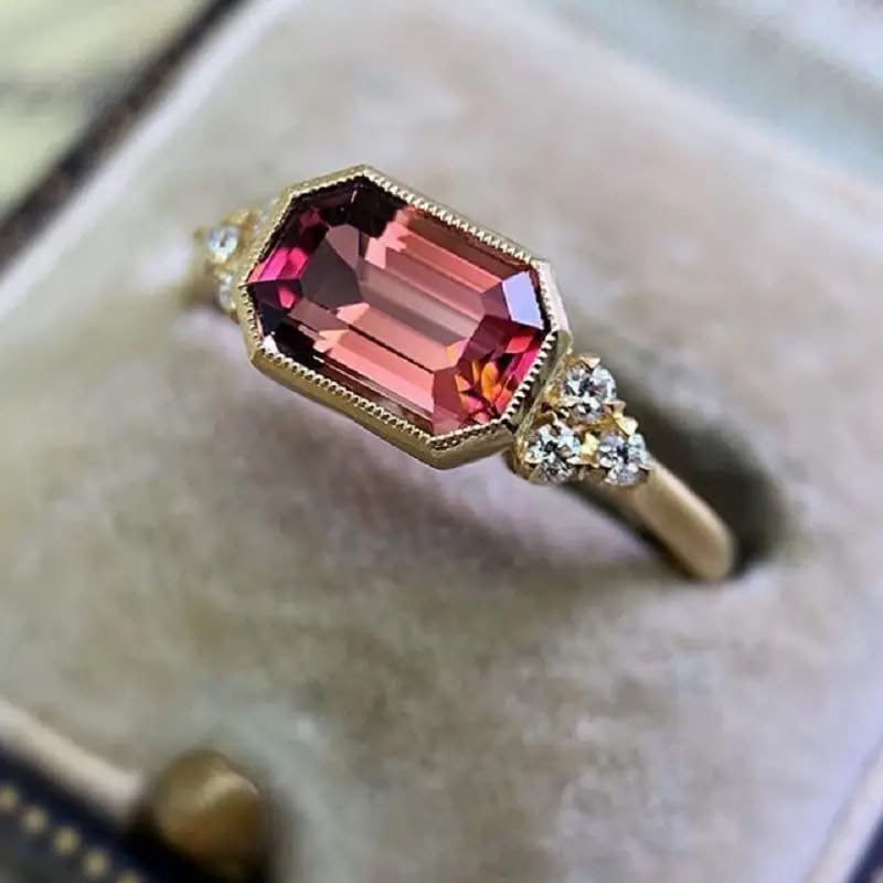 1pc Engagement Rings with a Golden Ring Body in a Vintage Court Style for Wedding Dinner Bride's Engagement Ring Accessories Exquisite Jewelry for