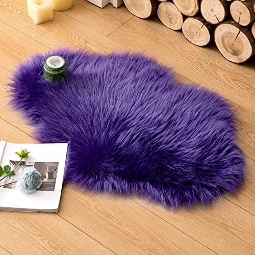 MIULEE Faux Fur Area Rugs Sheepskin Fluffy Mat Fleece Chair Cover Seat Pad Soft Shaggy Area Mat for Bedroom Sofa Floor 60 x 90 cm Irregular Shape Light Tan