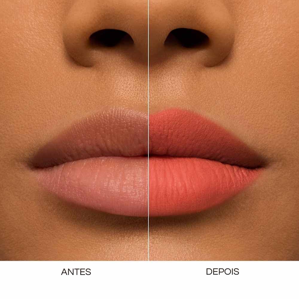 Lancôme L'Absolu Rouge Drama Matte Lipstick - Pogrubione, pudrowe matowe wykończenie, trwały komfort i nawilżenie, francuski dramat 200