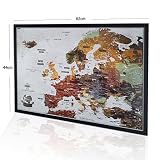  2map Mapa de Viaje con Chinchetas, Mapa de Viaje Europeo con Marco, Mapa de Viaje Familiar y Aventuras Personales, Mapa con 100 Extra Chinchetas 53 x 73 cm, el Mapa para Viajeros, Fabricado en la EU