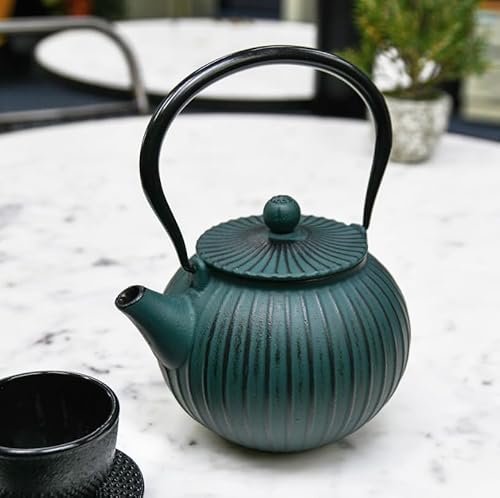 Farleigh Green Cast Iron Black Handle 1.1L Japanese Teapot with Infuser Mesh Strainer for Loose Leaf Tea - Tetsukyusu Tetsubin Style