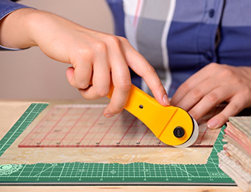 Calibre Art Rotating Self Healing Cutting Mat, Perfect for Quilting & Art Projects, 8x8 (7" grids)
