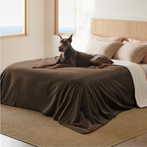 Image of Bedsure Waterproof Blanket for Bed - Sherpa Fleece Waterproof Dog Blankets for Large Dogs, Pet Blankets for Bed /Couch /Dog Crate, Soft Plush Reversible Furniture Protector, King Size, 108 inchx86 inch, Brown