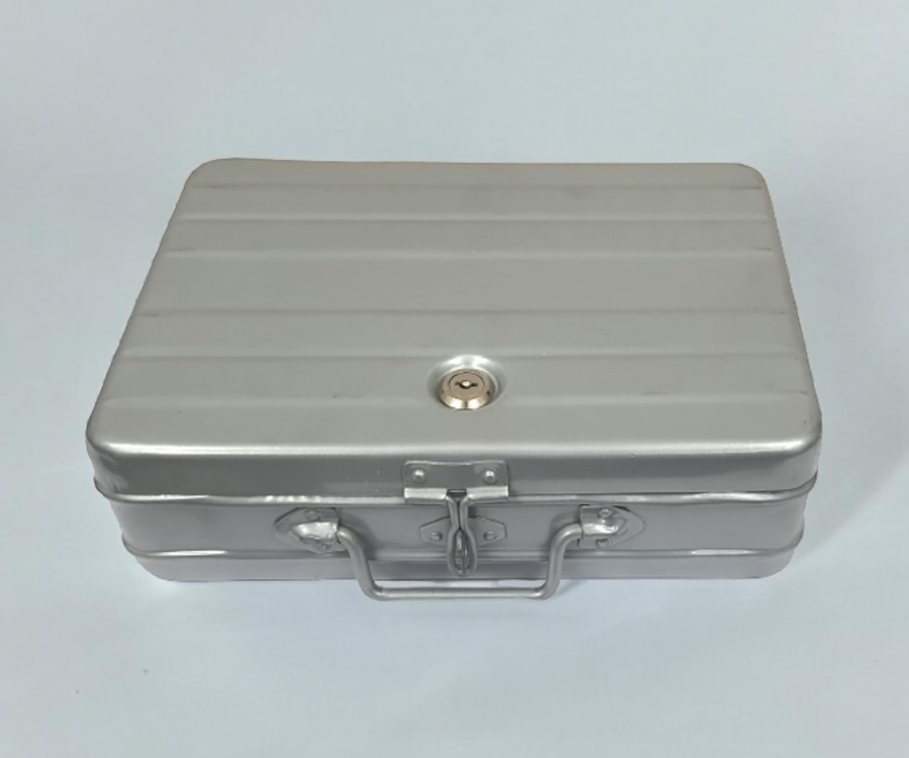 JAYCO Aluminium Cash/Jewellery Storage Box/Trunk - 14" Large - with pre-Fitted Lock (35 cm x 27 cm x 10 cm, Silver) (B075QD1ZJ1) Amazon Price History, Amazon Price Tracker