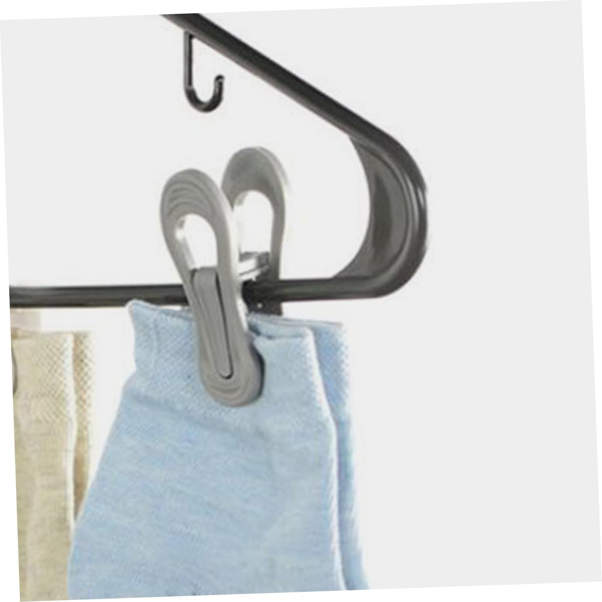 30pcs Plastic Laundry Clips Large Windproof Clothes Pins 7×2.5cm Grey Towel Clips Washing Line Pegs for Outdoor Indoor Drying