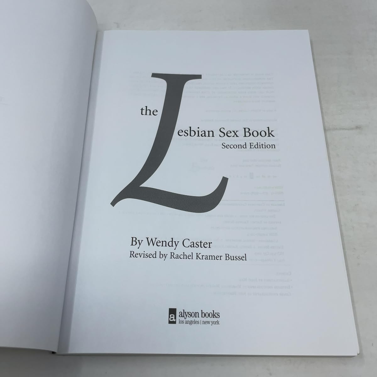The Lesbian Sex Book - 2nd Edition: A Guide for Women Who Love Women