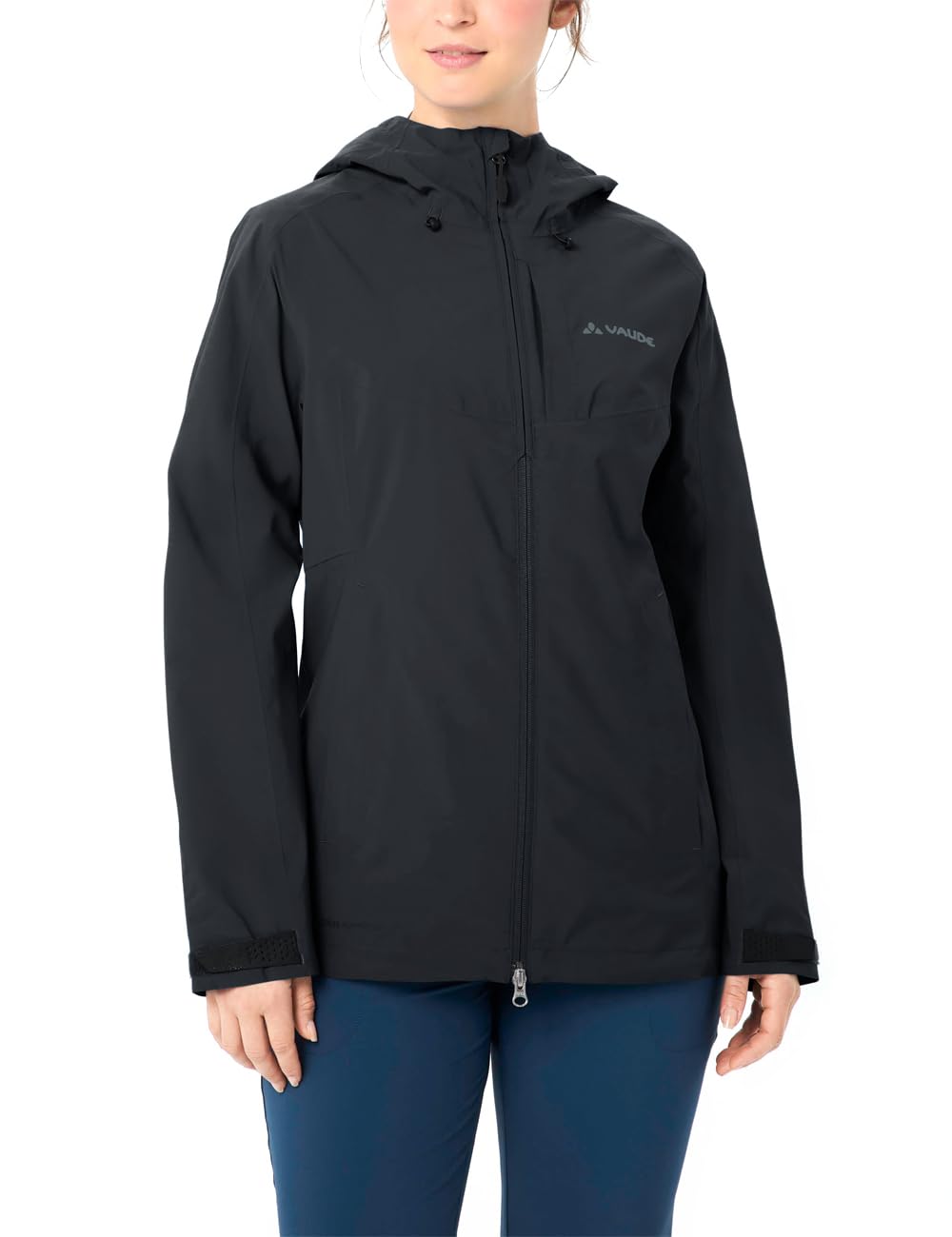 VAUDE Praktische Jacke gegen Wind und Wetter auf Trekking- und Wandertouren, kompakt packbar, atmungsaktiv