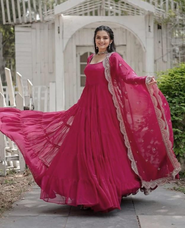 Image of Dresser Women's Embriodered Round Neck Flared Anarkali Kurta Set