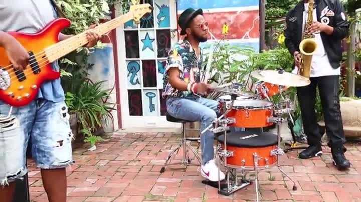 Amazon | TAMA タマ コンパクトなドラムセット Cocktail-JAM シリーズ