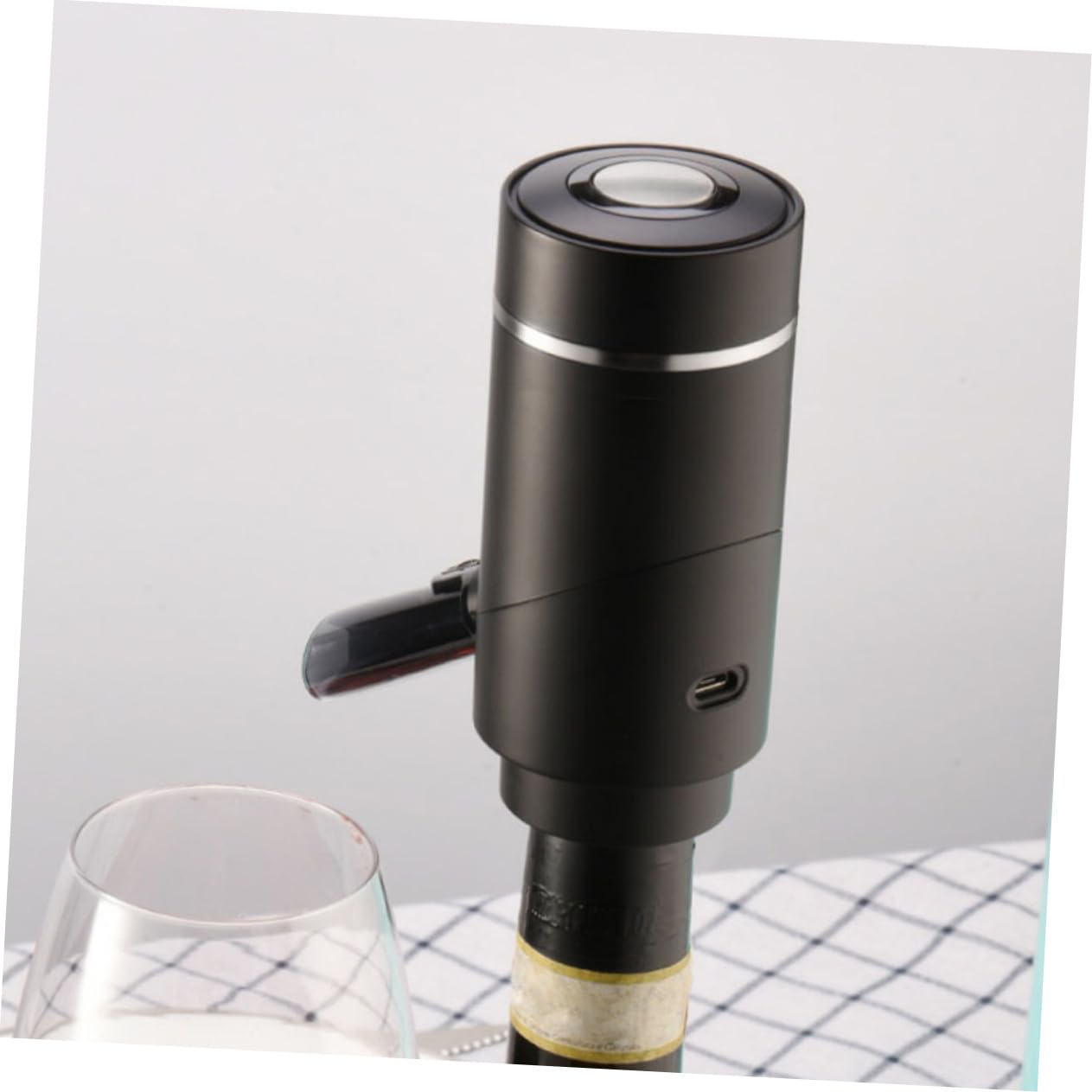 Ciieeo Aérateur de Vin Électrique Noir, Verseur de Vin 1 Pièce