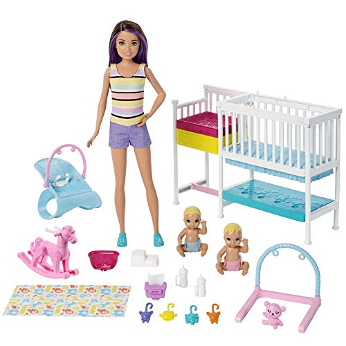 Barbie Skipper Hora de la siesta, Muñeca Canguro con bebés y accesorios, regalo para niñas y niños 3-9 años (Mattel GFL38)