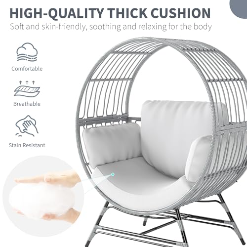 Luxury Outdoor Wicker Lounge Chair