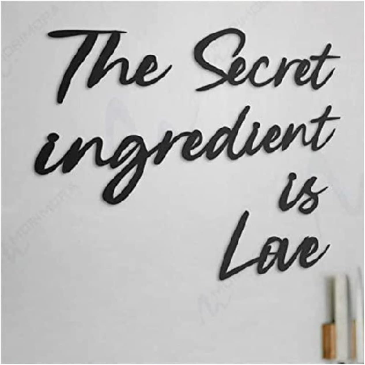 WSDESDEC The Secret Ingredient is Love Metal Wall Decor