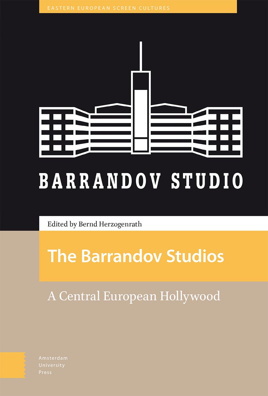 The Barrandov Studios objet de collection haut de gamme finition minutieuse
