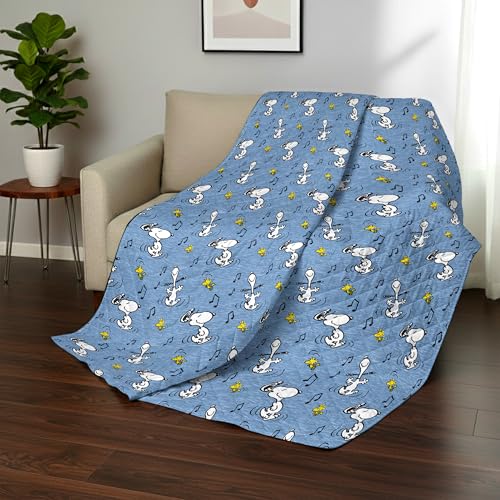 Image of Northwest Peanuts Friends Happy Dance Quilted Throw Blanket 60x80 inches