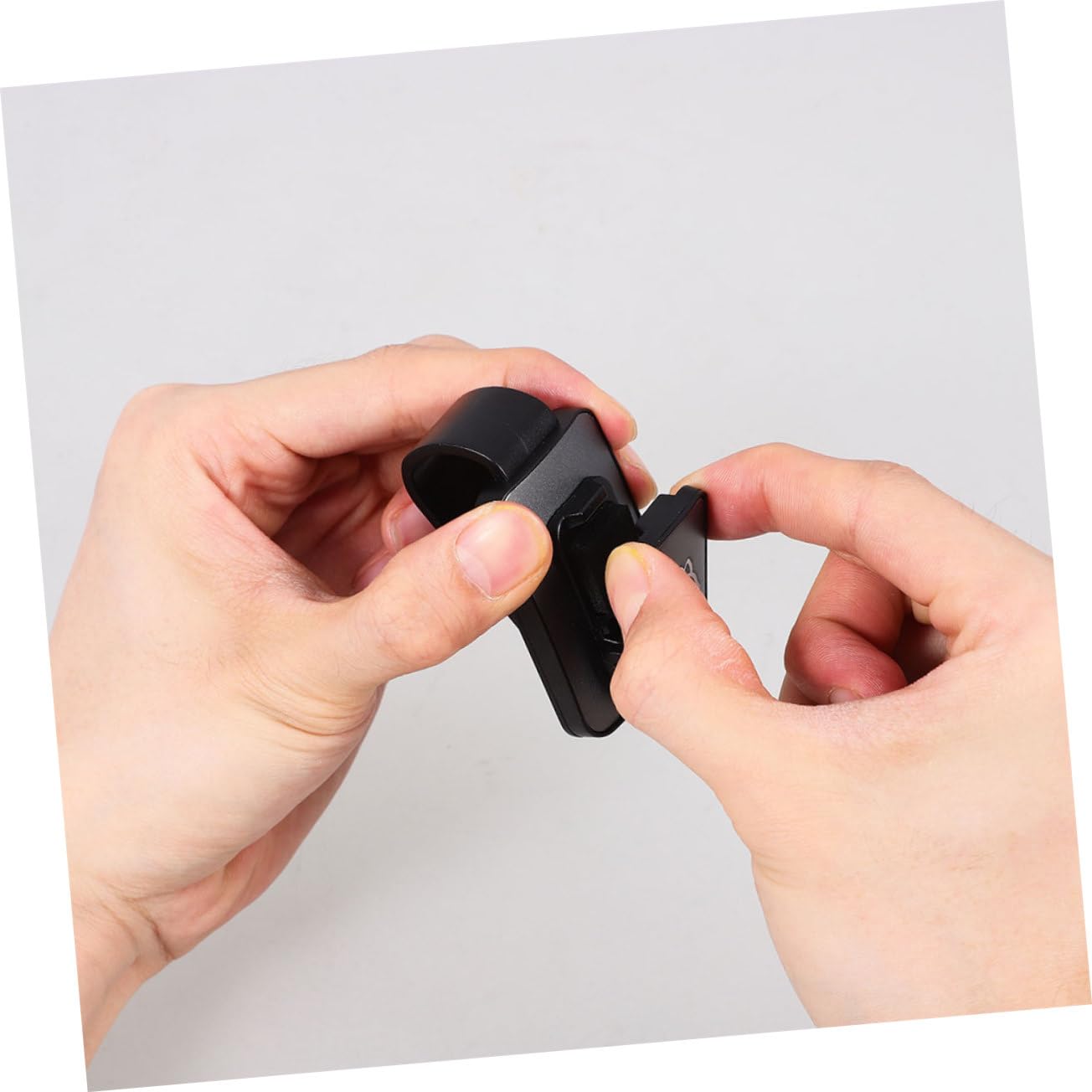 ULTECHNOVO 6pezzi Porta Occhiali da Sole per Auto Clip per Visiera Supporto Compatto e Sicuro per Occhiali e Carte Facile Accesso e Organizzazione Auto