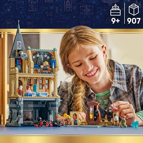LEGO Harry Potter Hogwarts Castle: Hospital Wing Toy, DIY Miniature Model Kit with 7 Minifigures incl. Hermione & Ron - Image 2