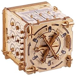 Amazon.com: iDventure Cluebox - Cambridge Labyrinth - Escape Room Game ...