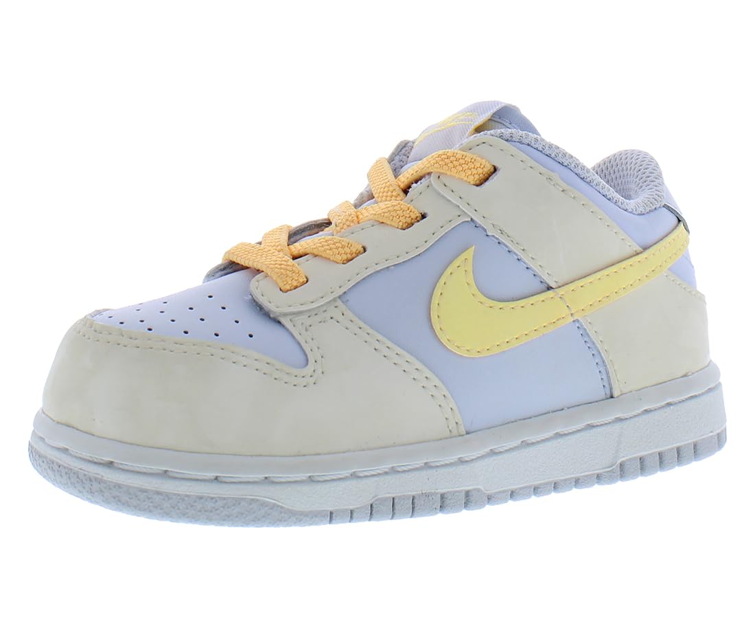 Nike Boys' Dunk Low SE Sneakers