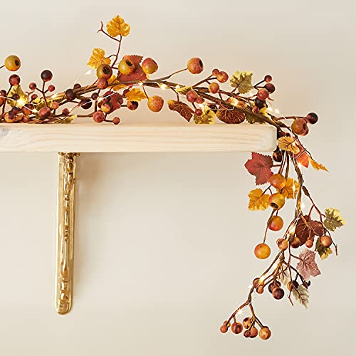 Image of Lights4fun 1.5m Pre Lit Micro LED Battery Operated Artificial Berry Autumn Garland Indoor Use